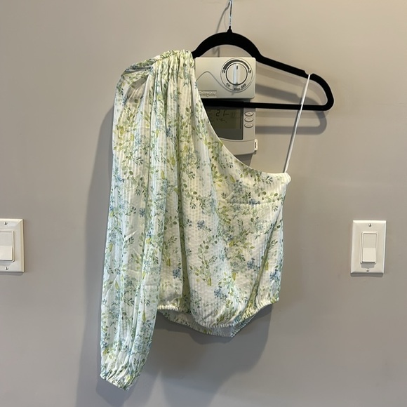 CAMI NYC Lenore One SHoulder Top in EUCALYPTUS NWT - Picture 8 of 9